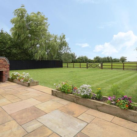 Sunrise Stable Villa Spalding Exterior photo